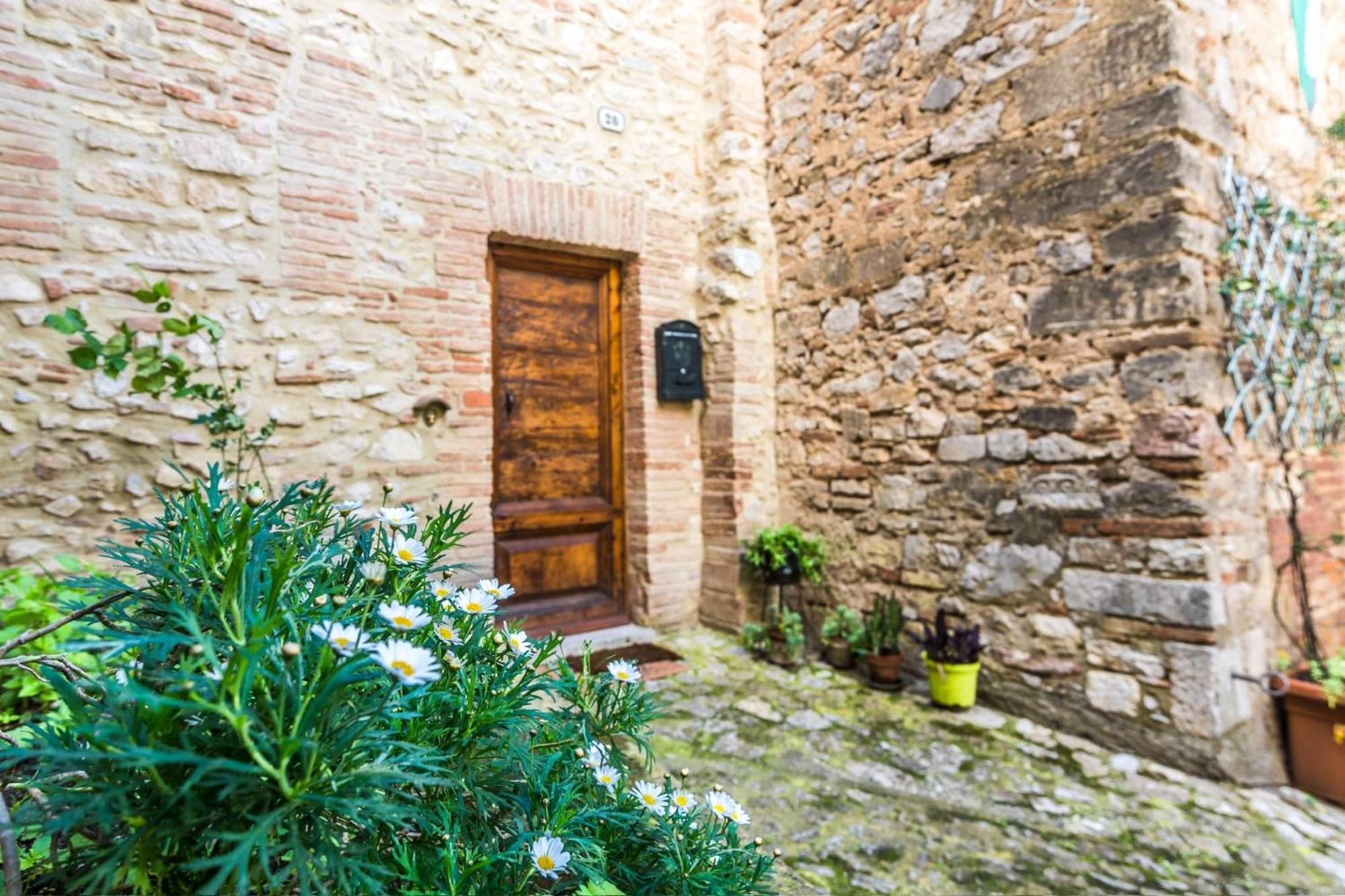 *La Torre Di Amelia* Nel Cuore Dell' Umbria Exterior foto